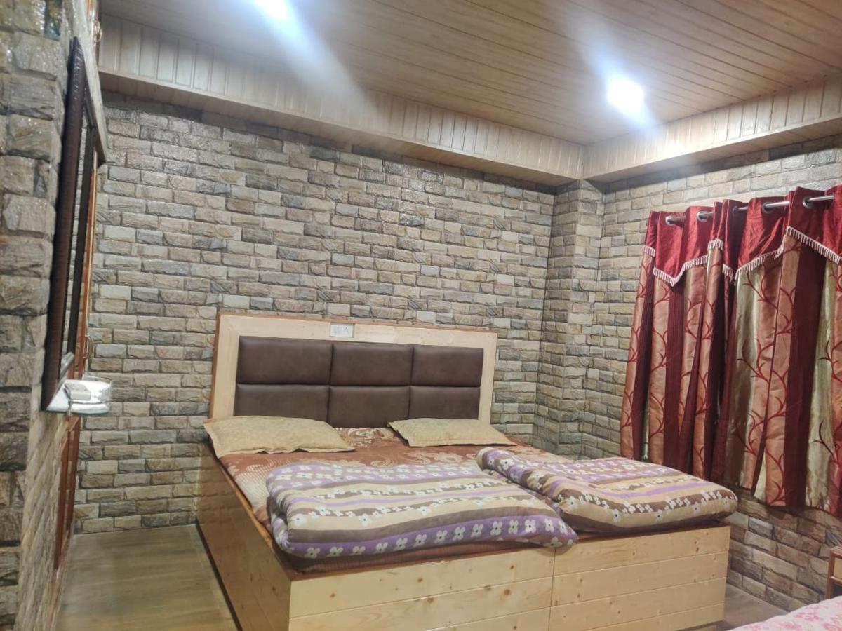 Mehdudia Guest House Shimla Luaran gambar