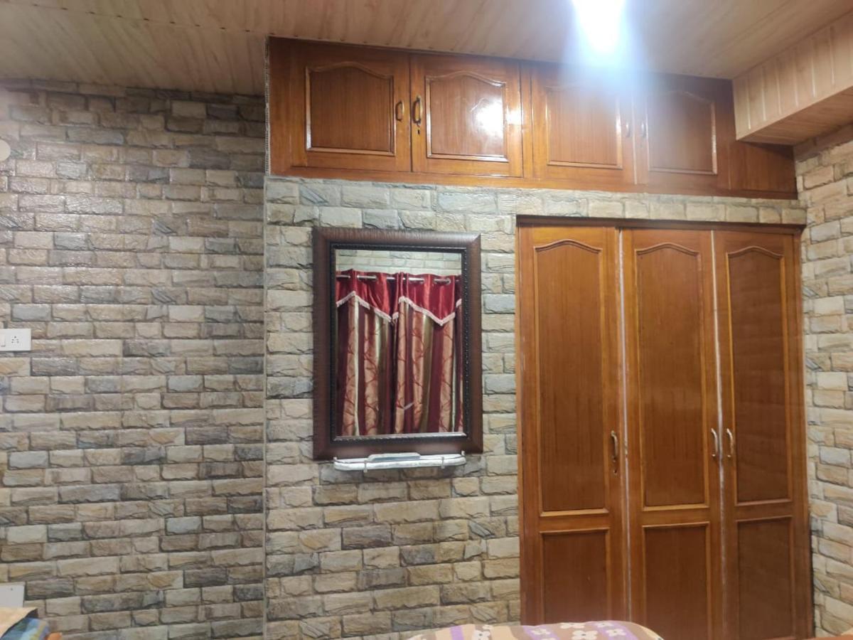 Mehdudia Guest House Shimla Luaran gambar