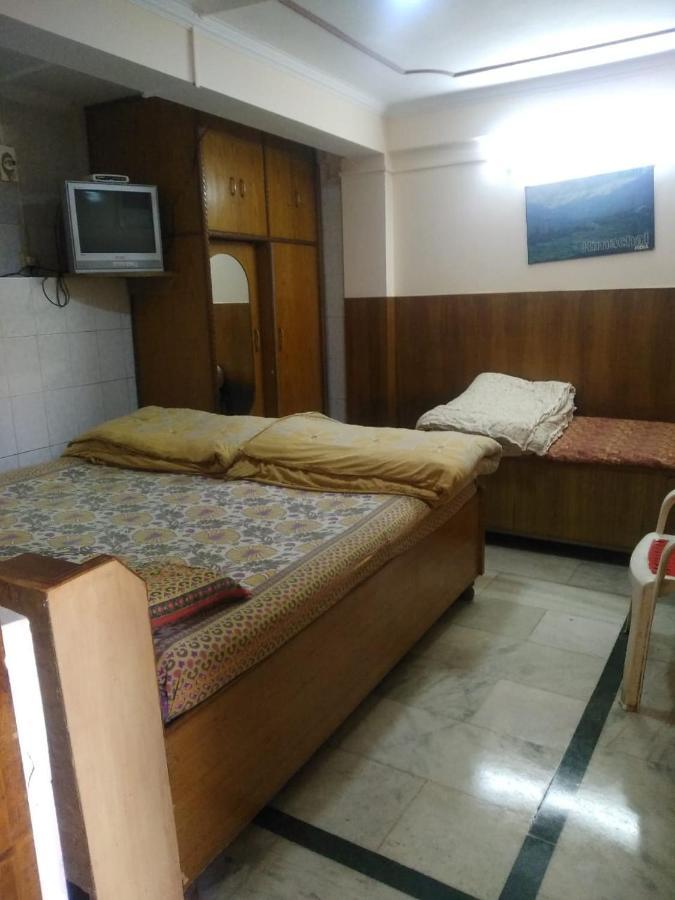 Mehdudia Guest House Shimla Luaran gambar