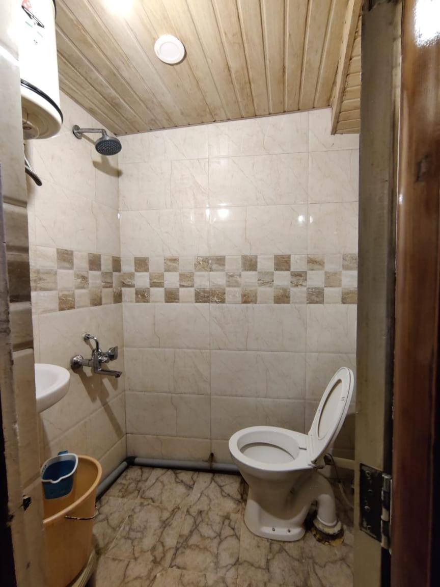 Mehdudia Guest House Shimla Luaran gambar